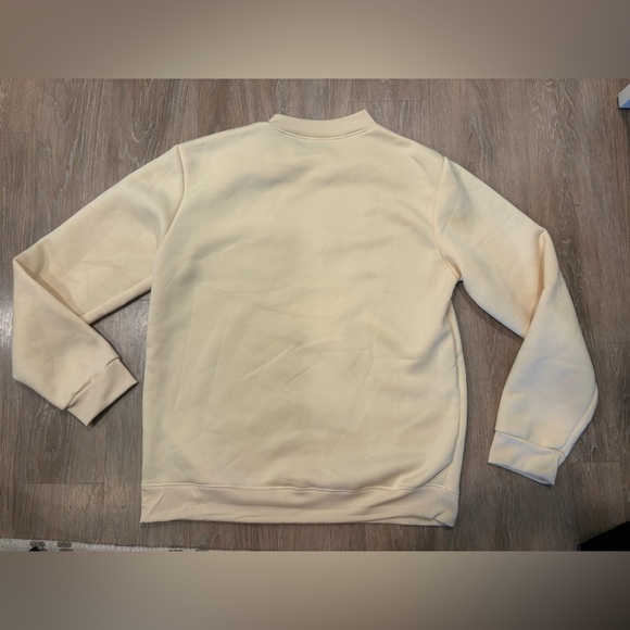 Yellow 'PARKE' inspired Graphic Crewneck Sweatshirt - Picture 2 of 2